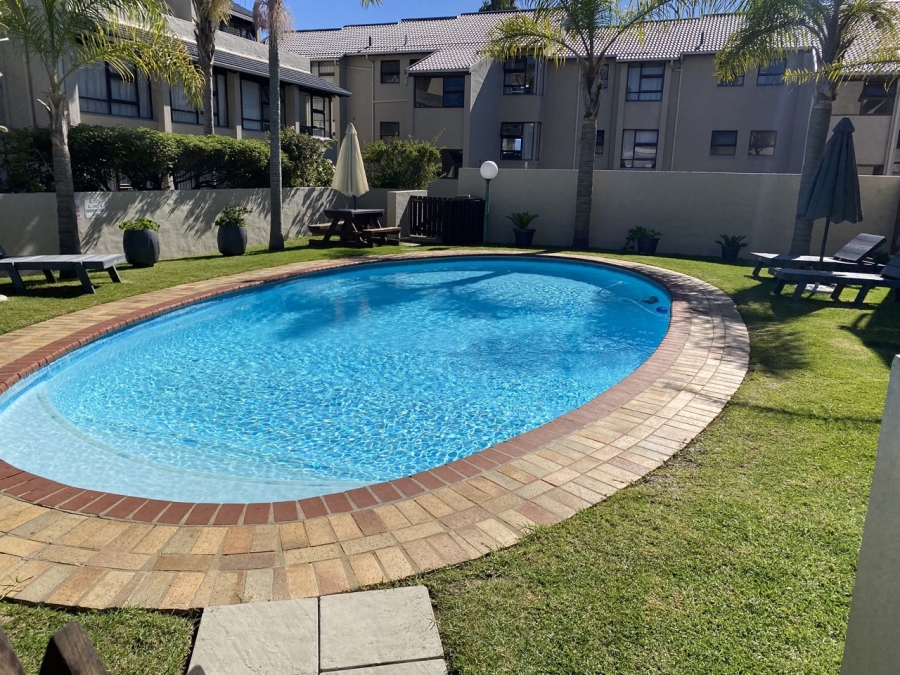 4 Bedroom Property for Sale in Bowtie Western Cape